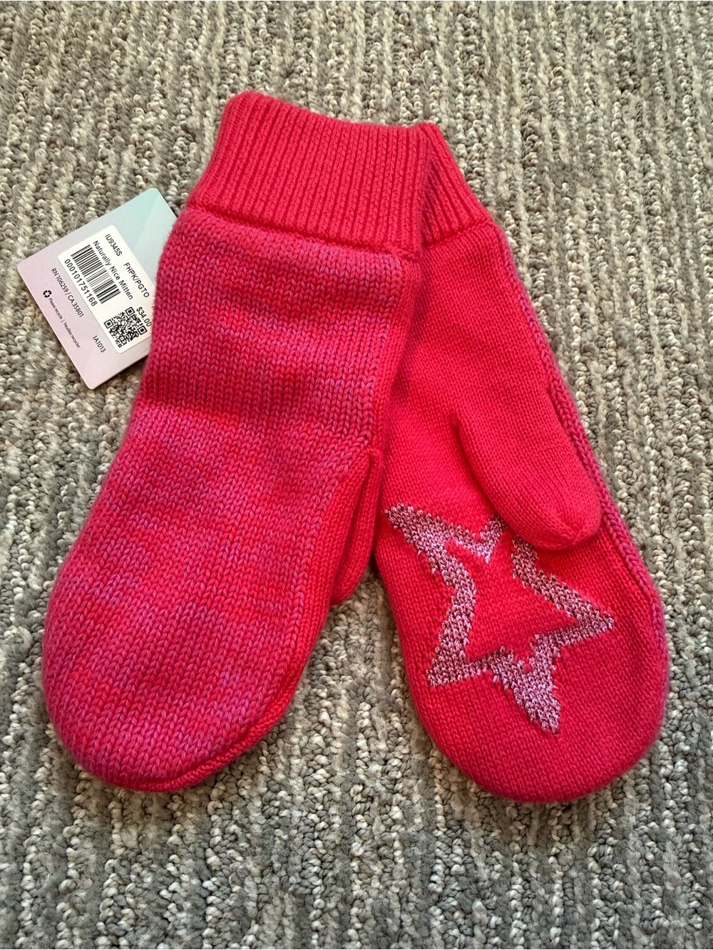 Lululemon Ivivva Naturally Nice Mittens M/L Pink Knit NWT Girls Youth